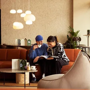 https://the-usual.ihotelsrotterdam.com